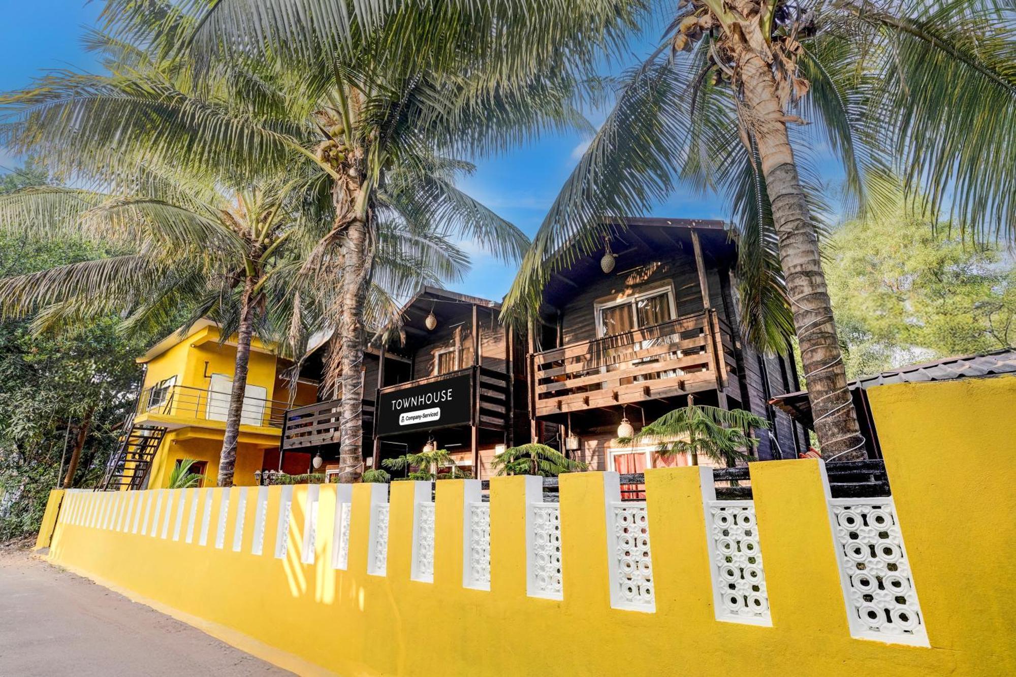 Super Townhouse 3*